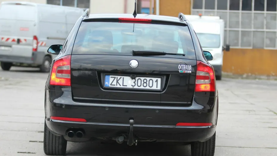 SKODA Octavia -