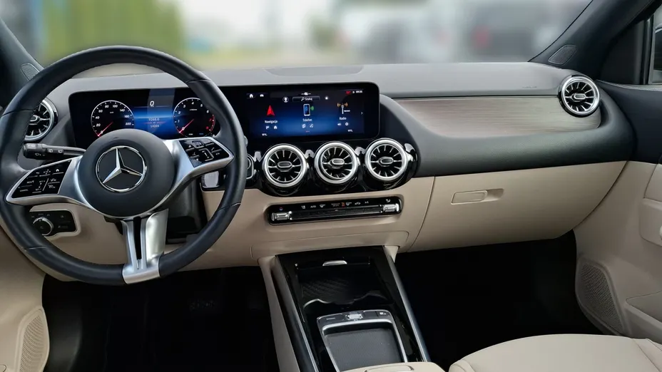 MERCEDES-BENZ GLA GLA 200 mHEV Progressive 7G-DCT