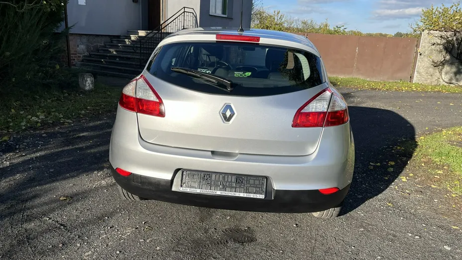 RENAULT Megane -