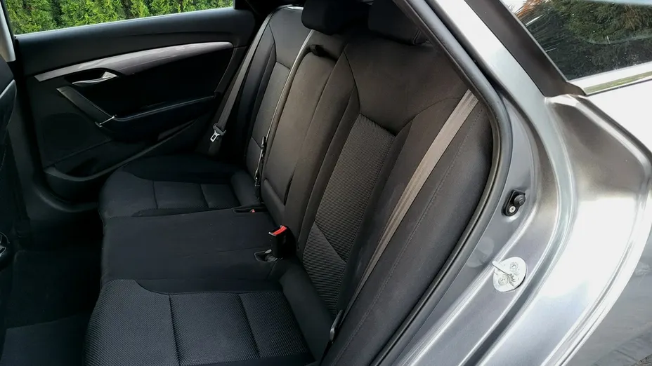 HYUNDAI i40 -