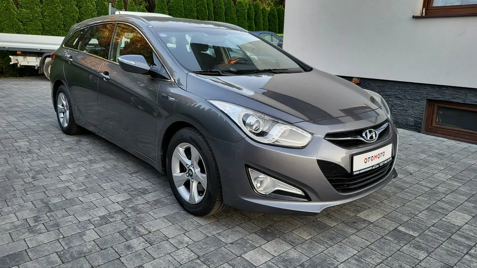 HYUNDAI i40 -