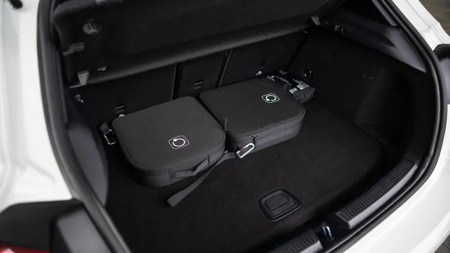 MERCEDES-BENZ A Klasa A 250 e PHEV AMG Line 8G-DCT