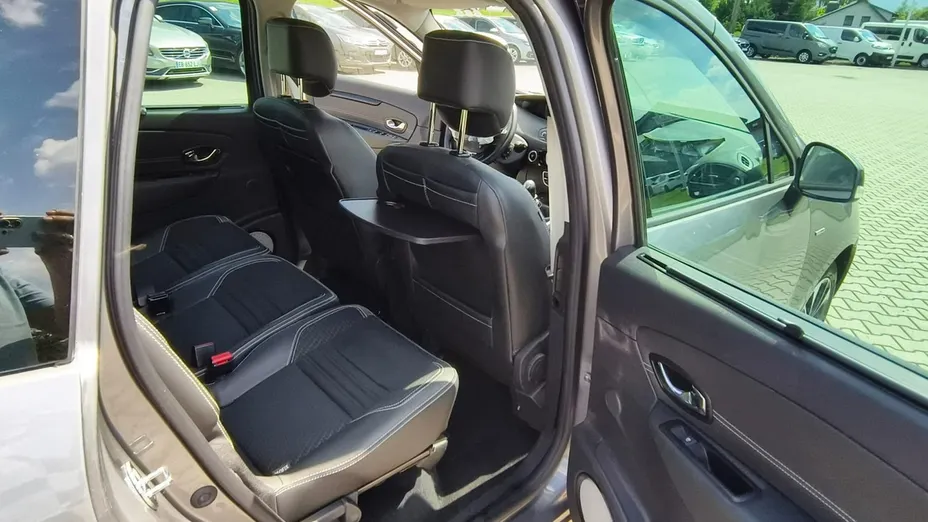 RENAULT Grand Scenic -