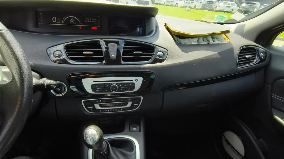 RENAULT Grand Scenic -