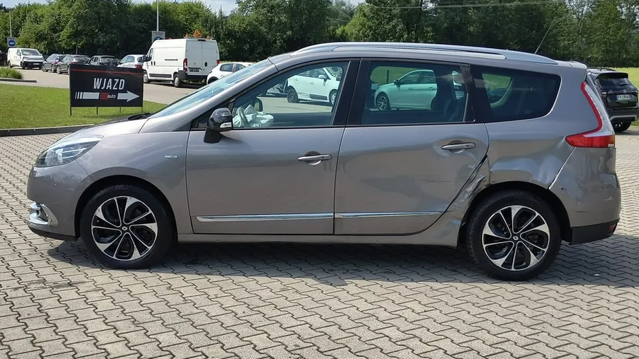 RENAULT Grand Scenic -