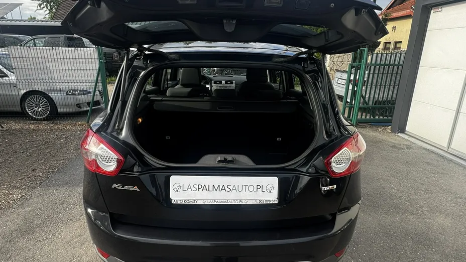 FORD Kuga -