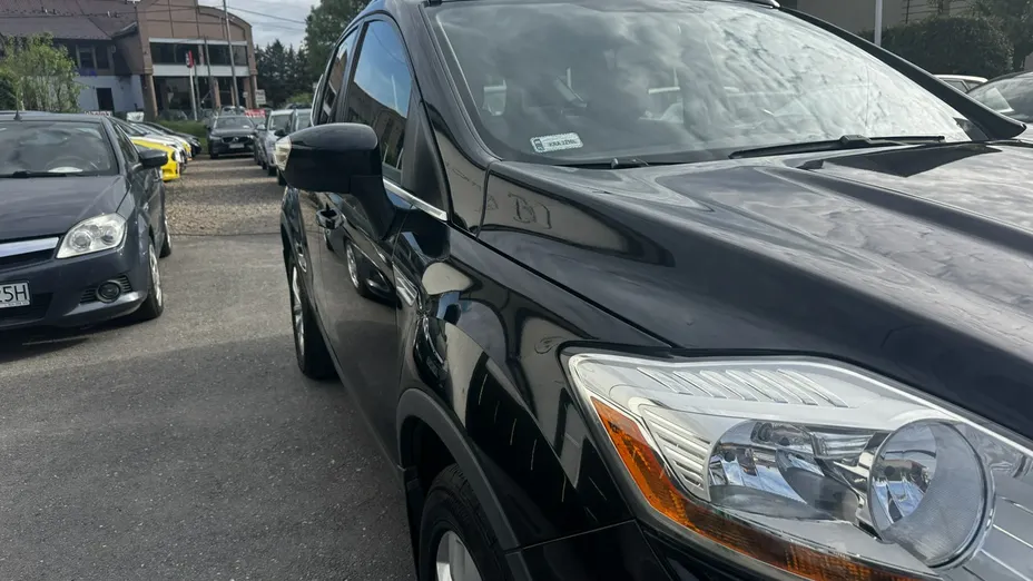 FORD Kuga -