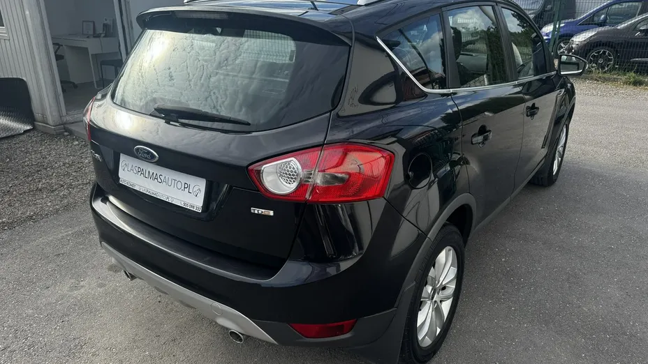 FORD Kuga -