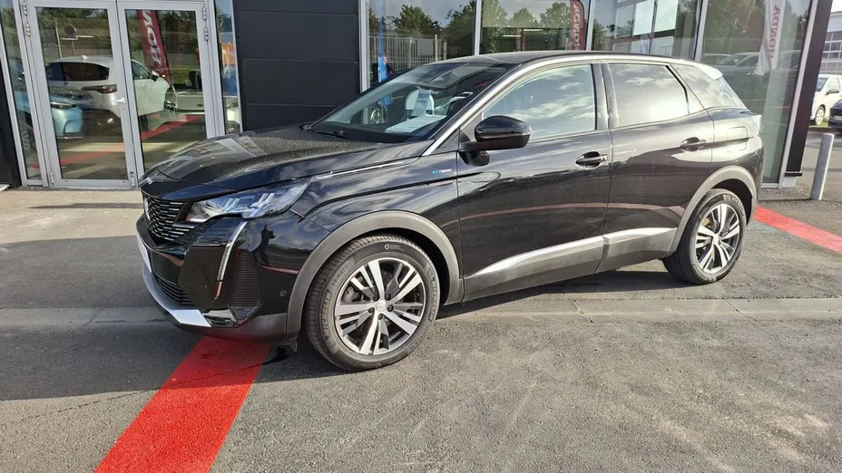 PEUGEOT 3008 -