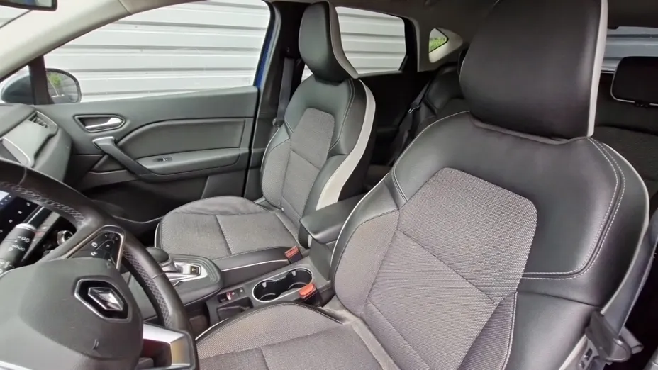 RENAULT Captur -