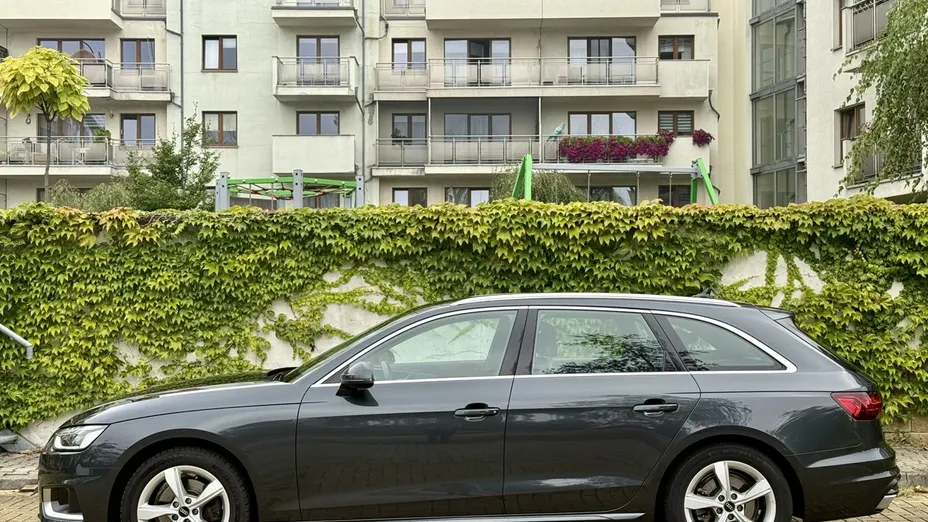 AUDI A4 Avant -