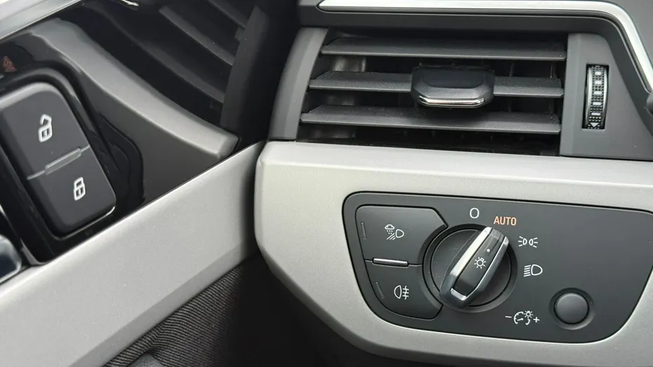 AUDI A4 Avant -