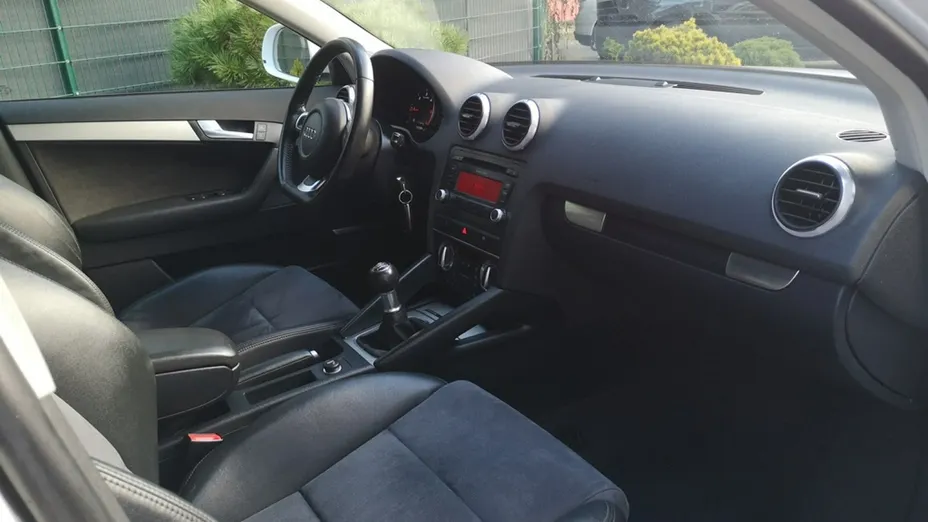 AUDI A3 -