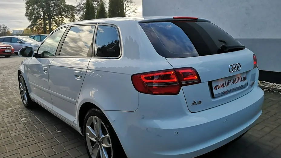 AUDI A3 -
