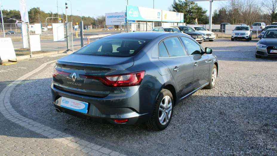 RENAULT Megane -