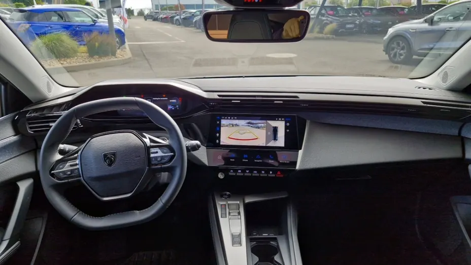 PEUGEOT 308 -