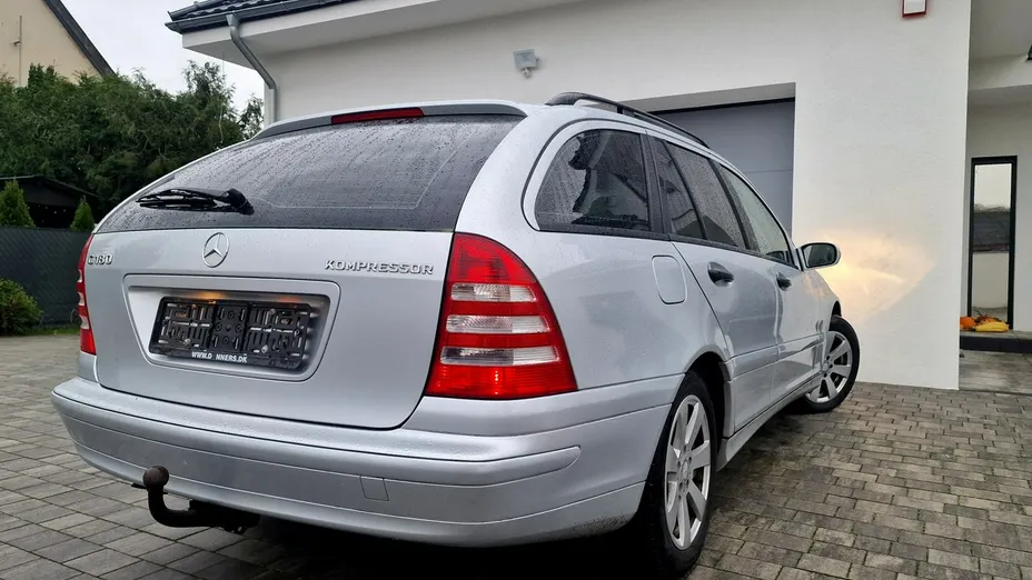 MERCEDES-BENZ C Klasa -