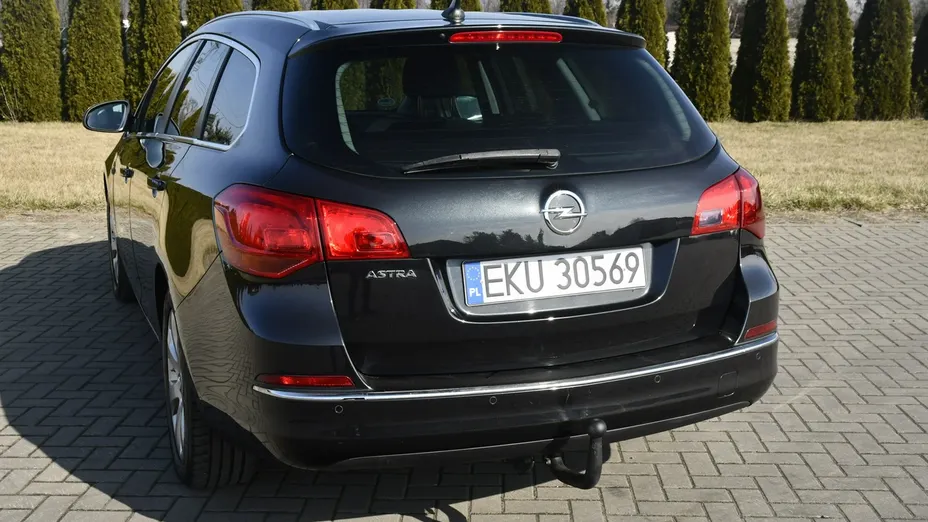 OPEL Astra -