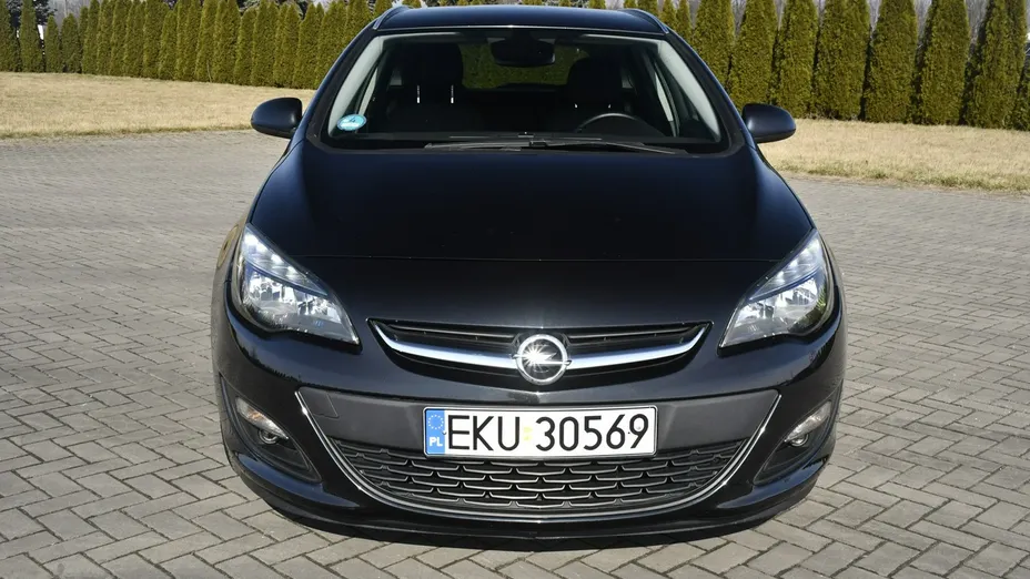 OPEL Astra -