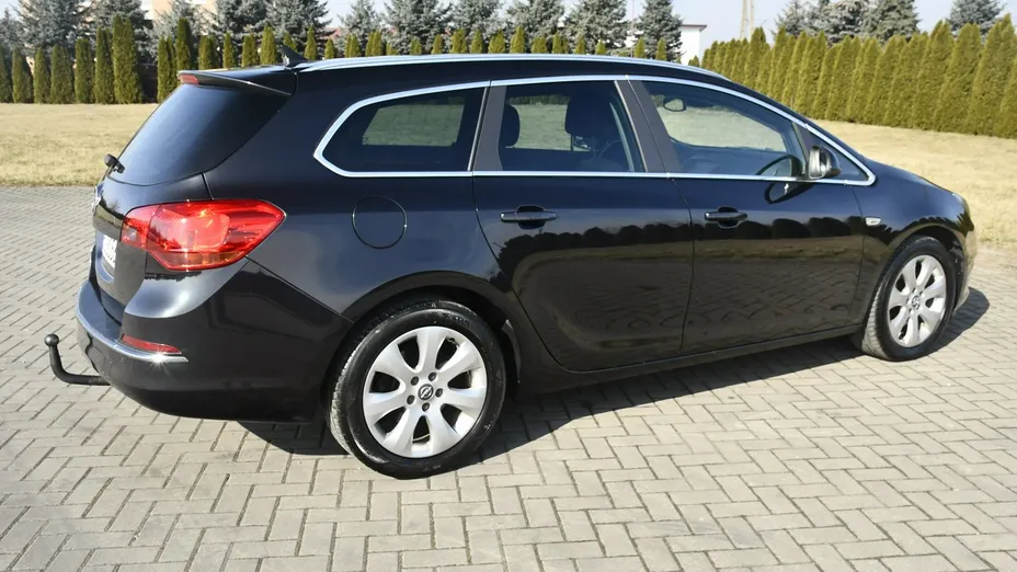 OPEL Astra -