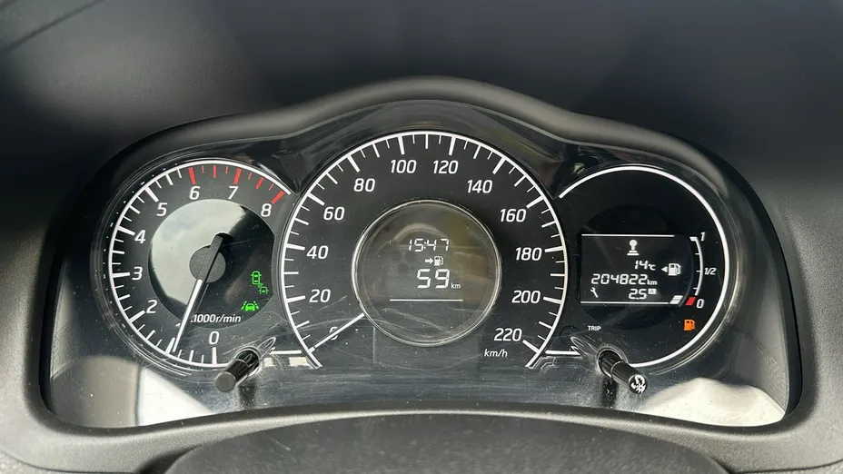 NISSAN Note -