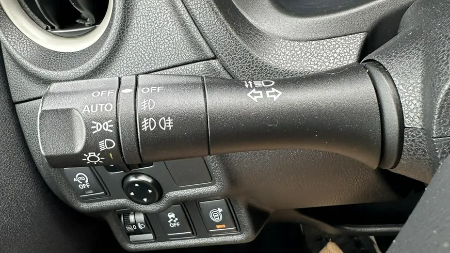 NISSAN Note -