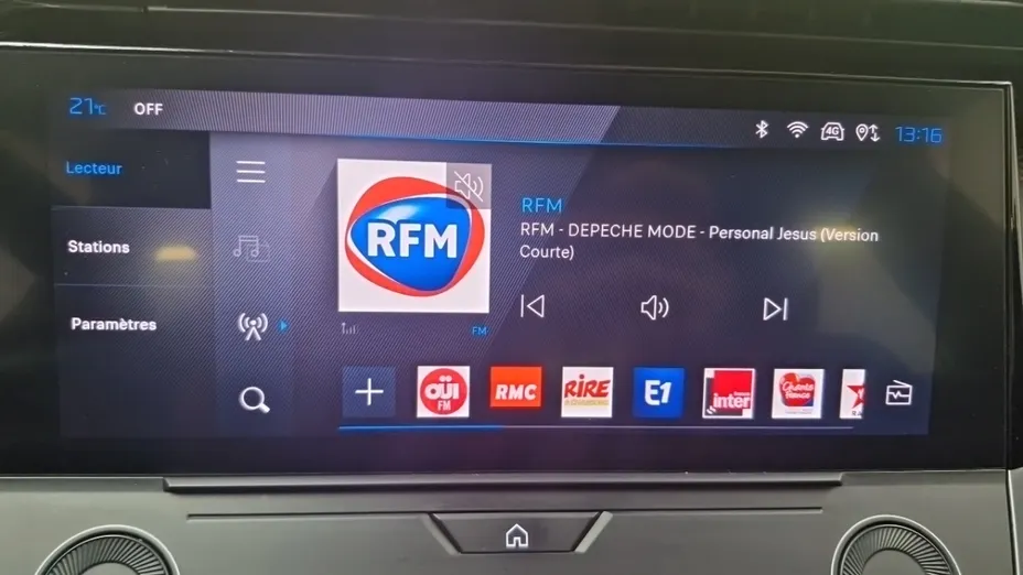 PEUGEOT 308 -