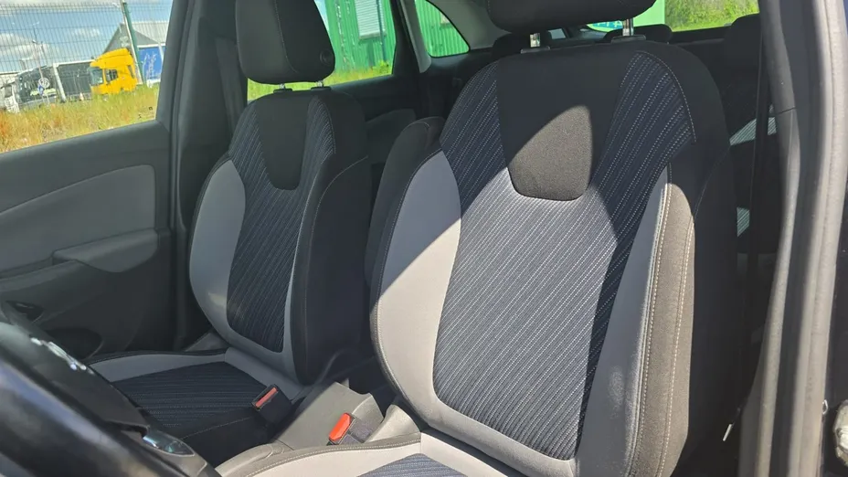 OPEL Crossland X -