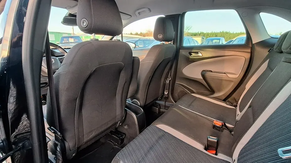 OPEL Crossland X -