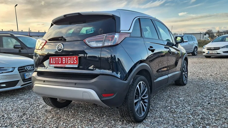OPEL Crossland X -