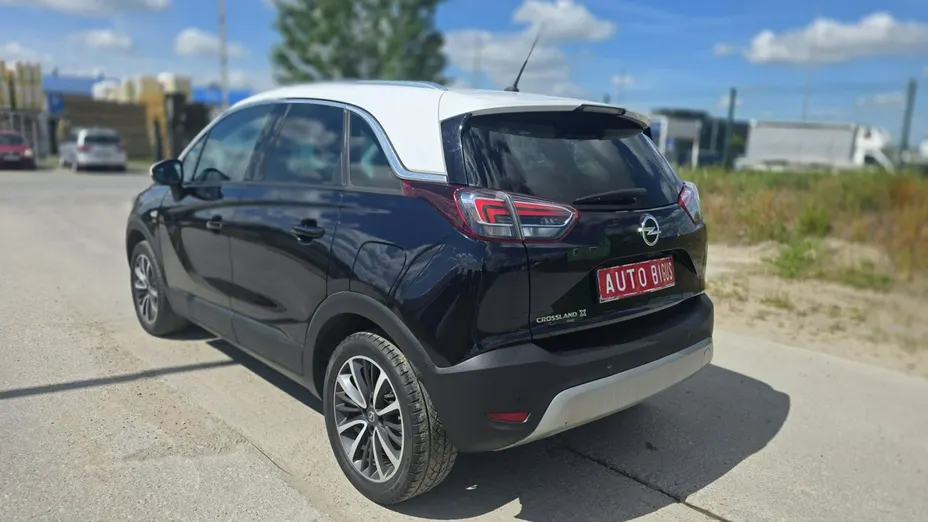 OPEL Crossland X -