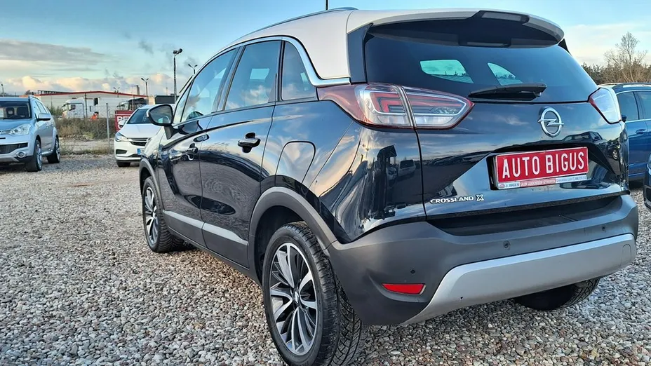 OPEL Crossland X -