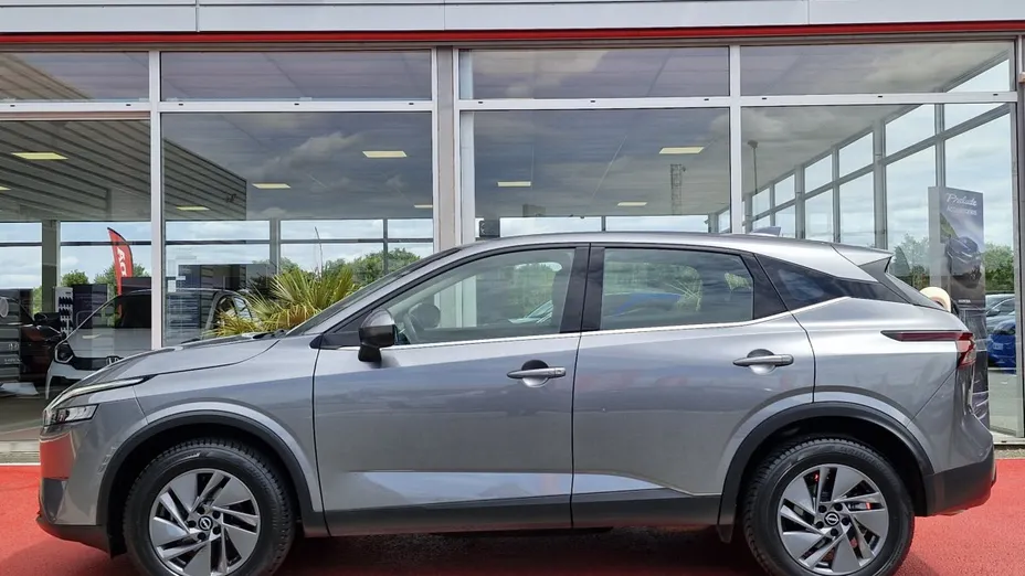 NISSAN Qashqai -