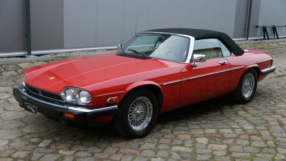 JAGUAR XJS -