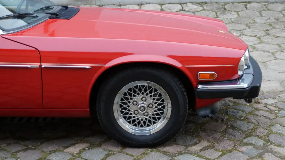JAGUAR XJS -
