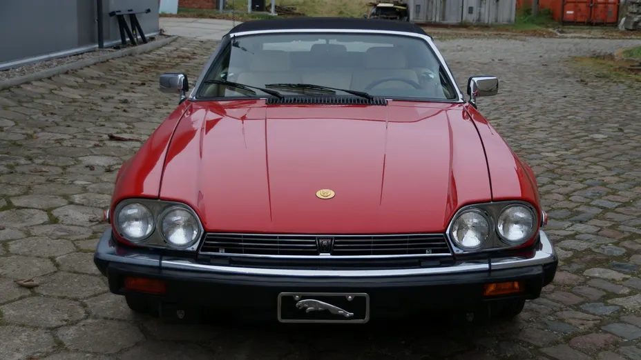 JAGUAR XJS -