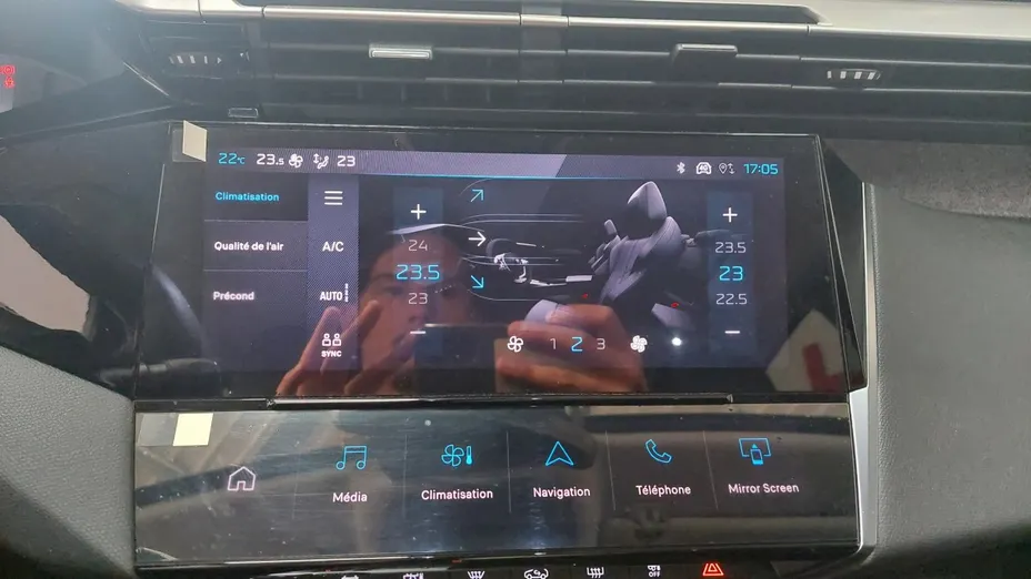 PEUGEOT 308 -