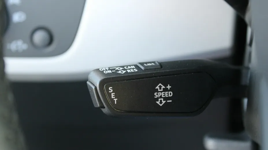 AUDI A4 -