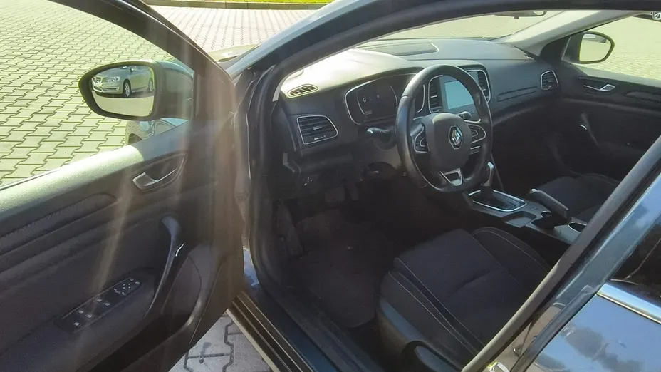 RENAULT Megane -