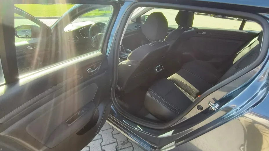 RENAULT Megane -