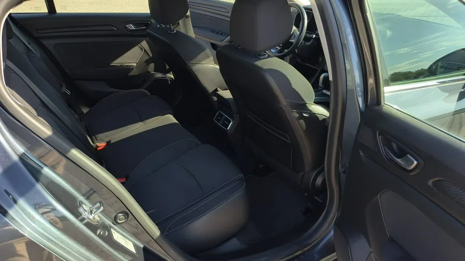 RENAULT Megane -