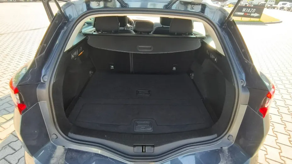 RENAULT Megane -