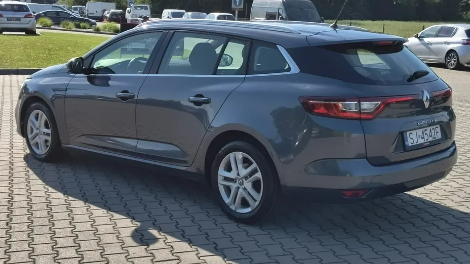 RENAULT Megane -