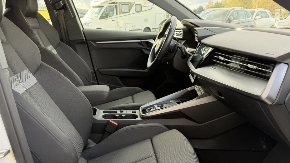 AUDI A3 A3 35 TFSI mHEV S Line S tronic