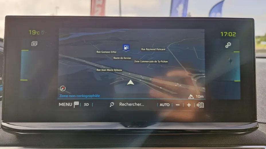 PEUGEOT 3008 -