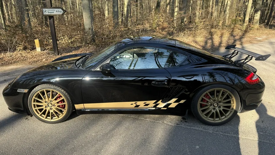 PORSCHE Cayman -
