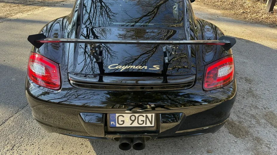 PORSCHE Cayman -