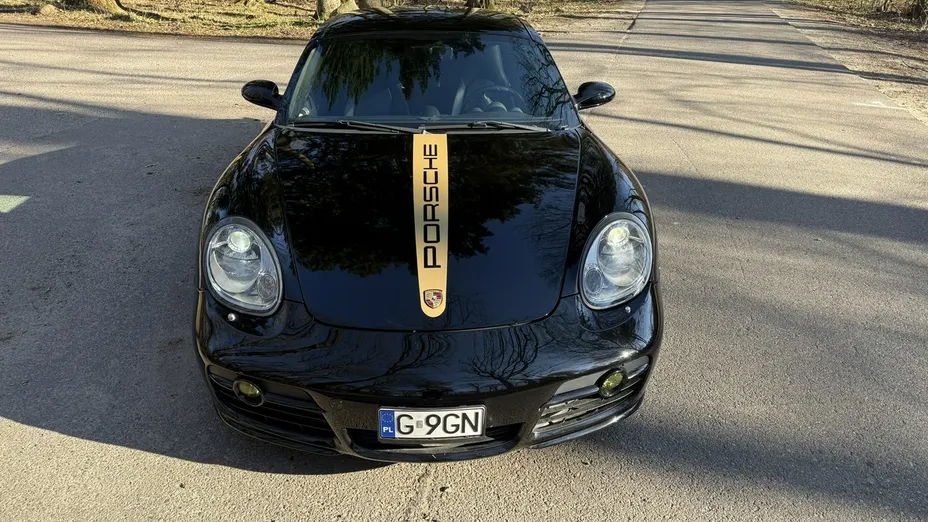 PORSCHE Cayman -