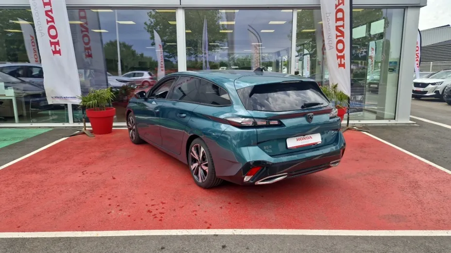 PEUGEOT 308 -