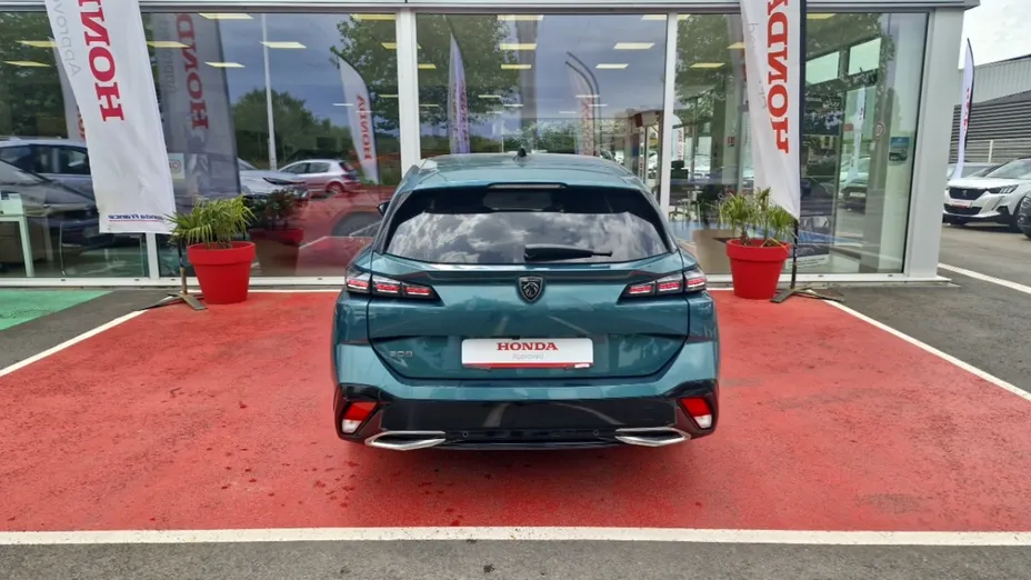 PEUGEOT 308 -